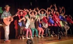 Spectacle Tap   012